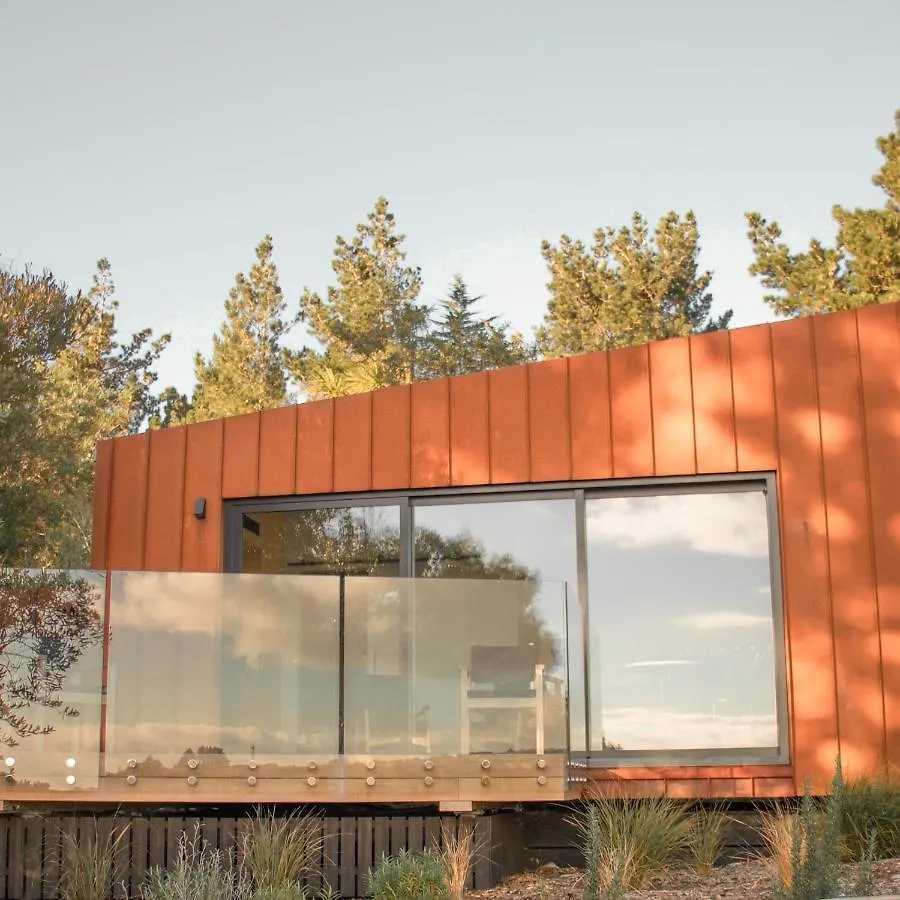 Tussock Hill Vineyard Retreats Ξενοδοχείο Κράισττσερτς 4*,